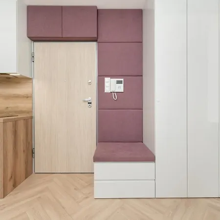 Stylowy Z Balkonem I Wanna By Renters *